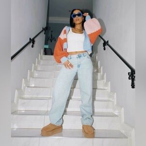 UGG Women's Classic Mini Platform in Chestnut